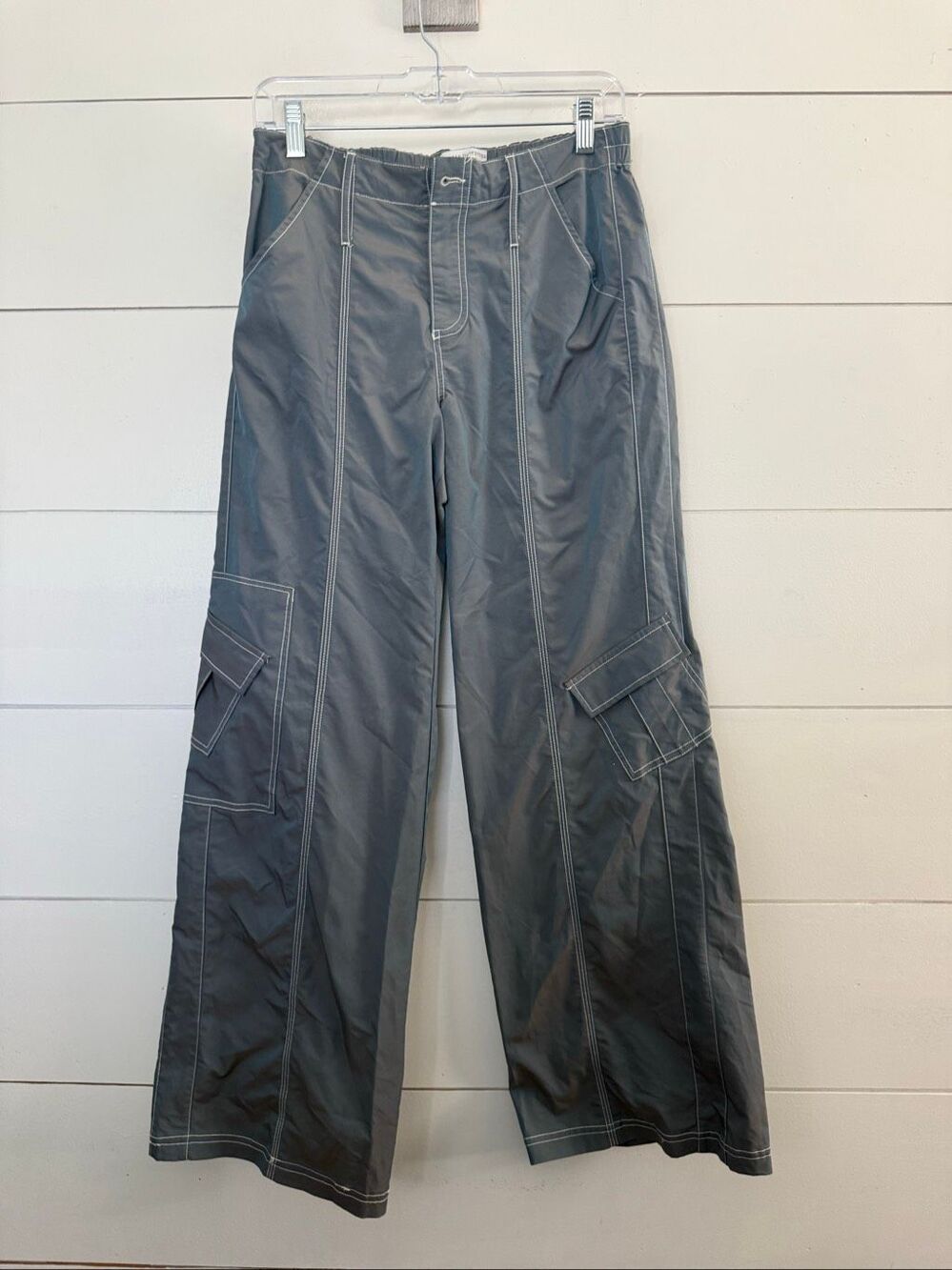 Urban Outfitters Women’s Small Blue Grey Cargo Pants Parachute